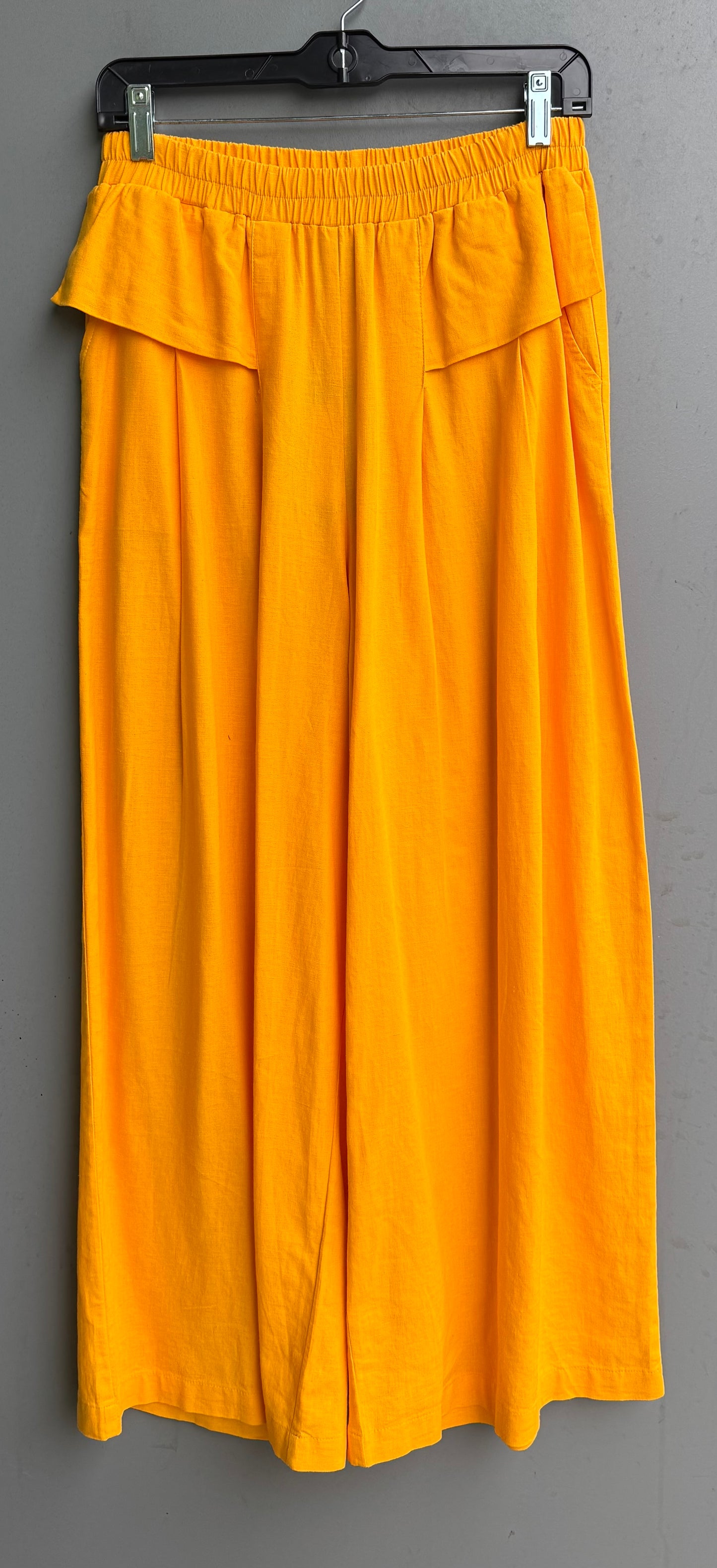 Tab Pocket Pleated Pant