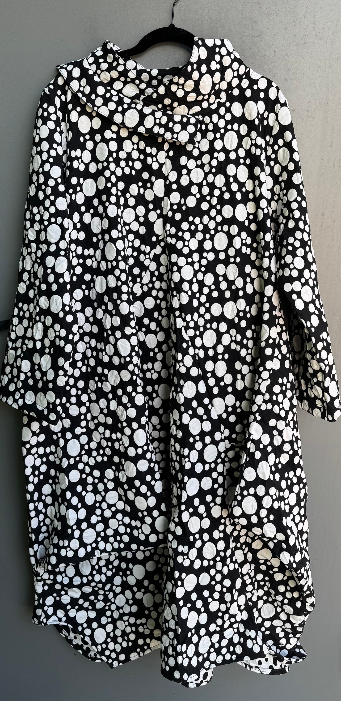 Long Sleeve Criss Cross Glamour Dress