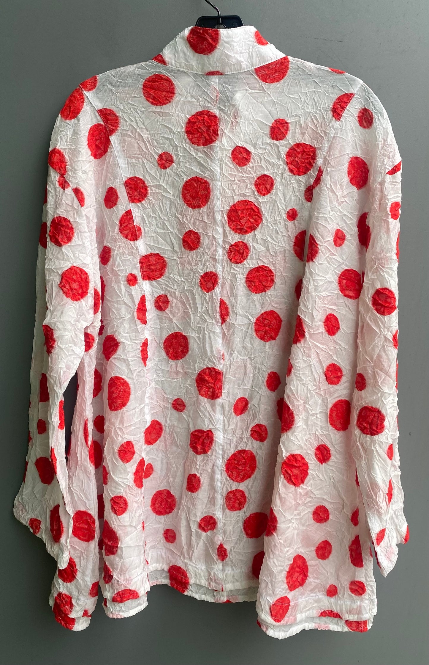 R Shirt
