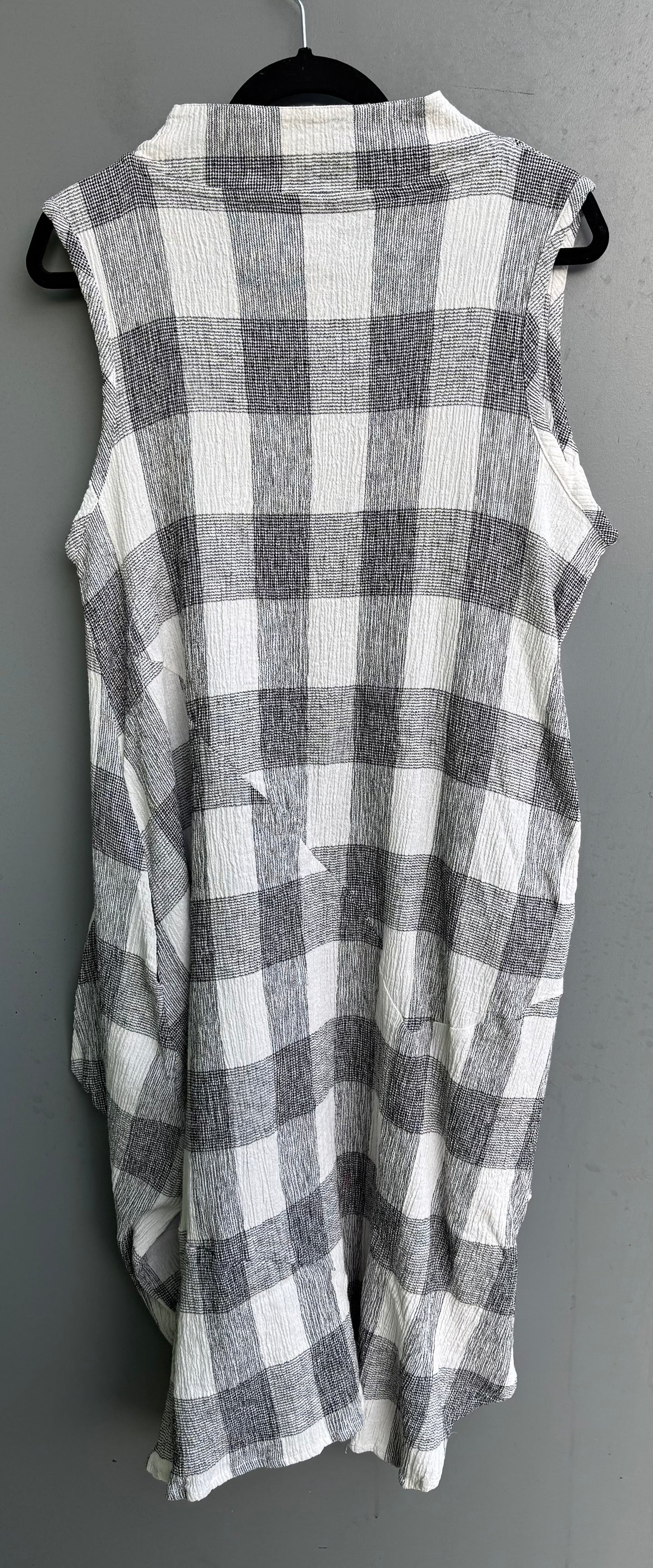 Criss Cross Glamour Dress