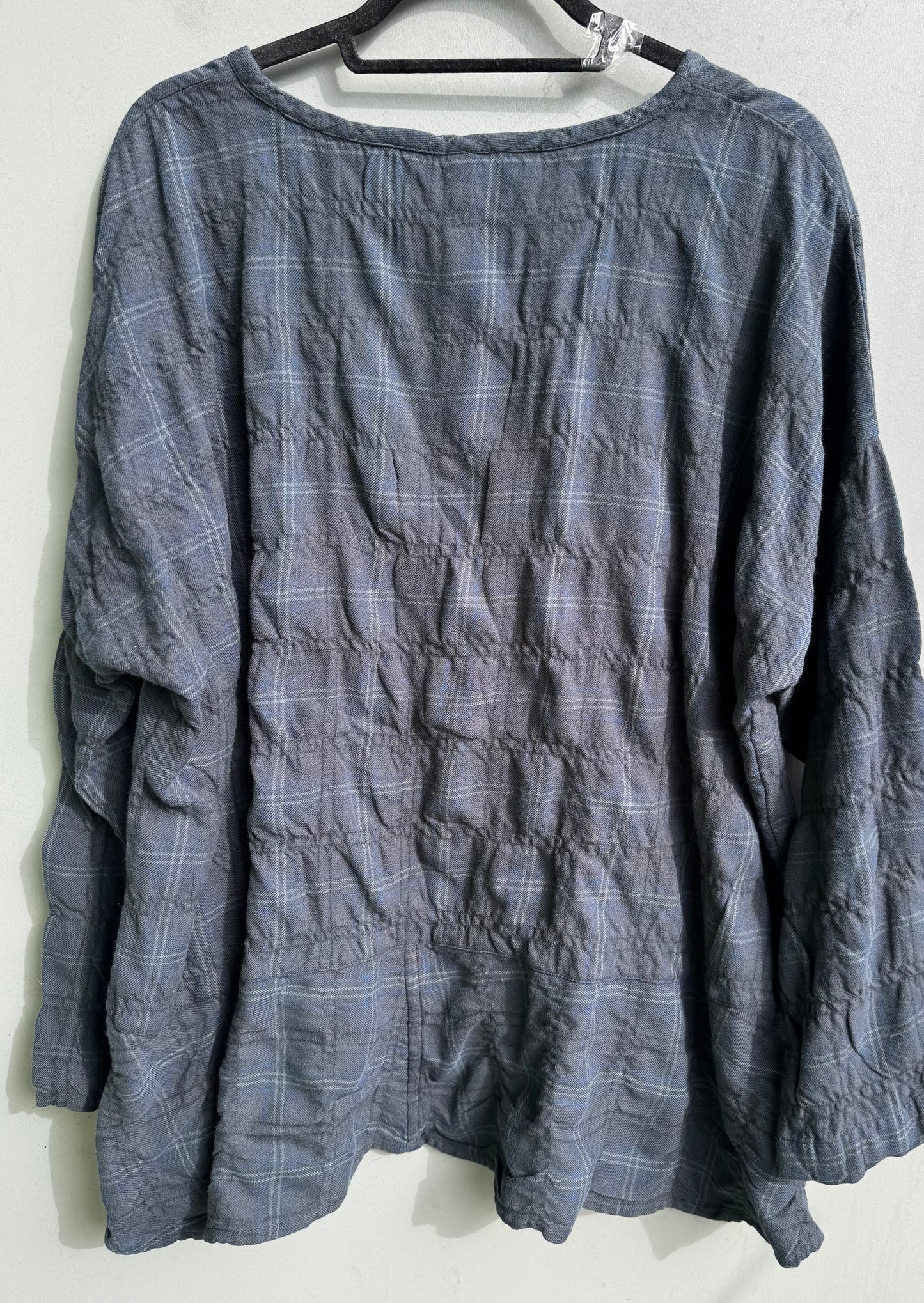 Long Sleeve Flounce Pull