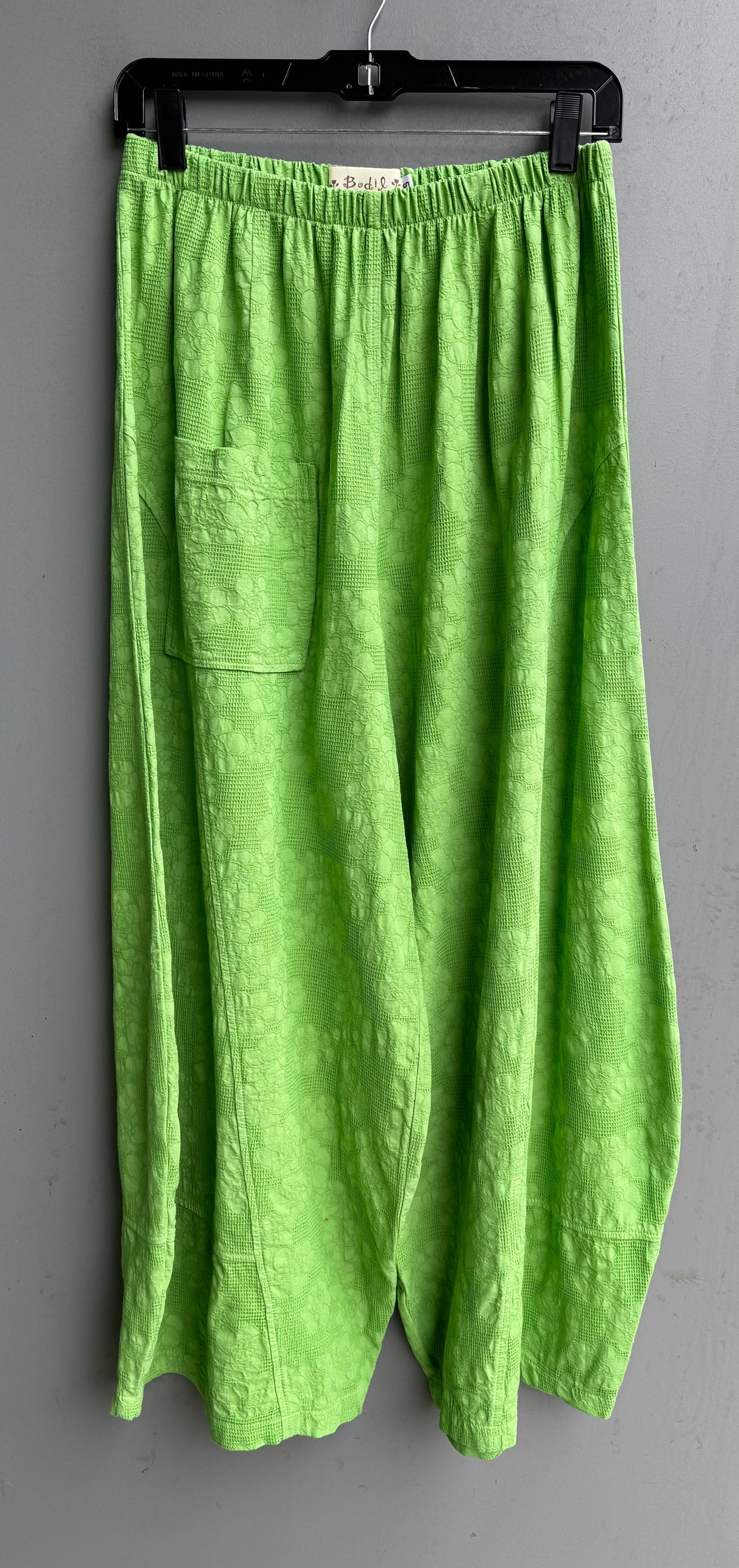 One Pocket Pant