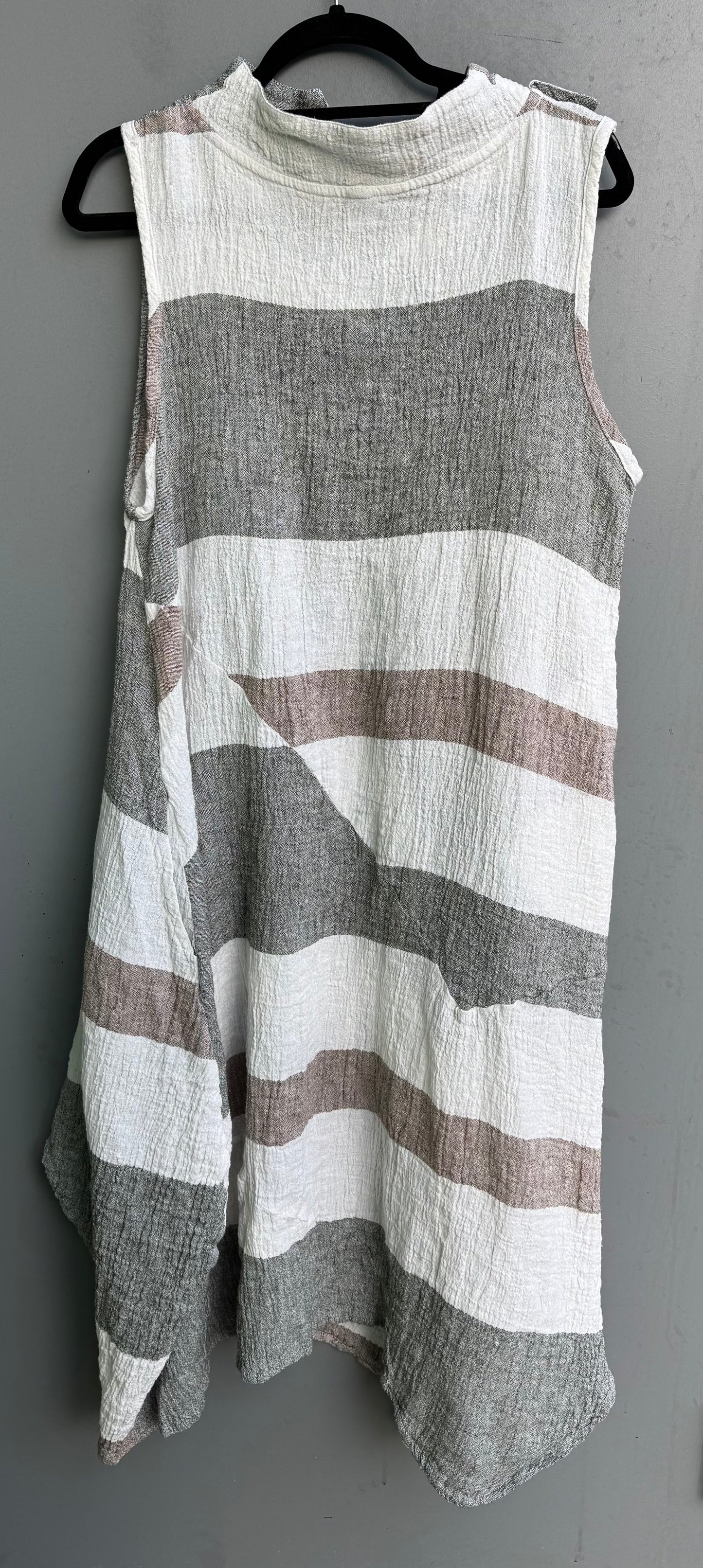 Criss Cross Glamour Dress