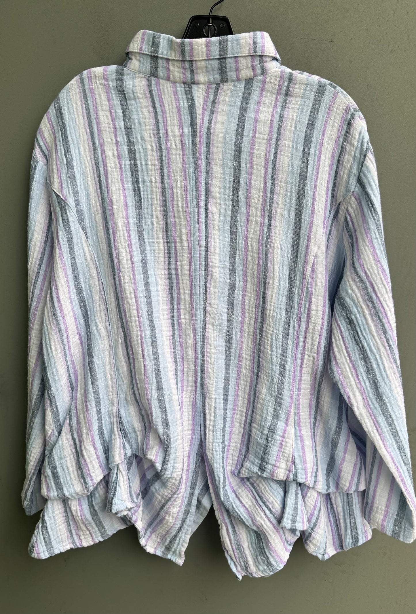 Short Tuck Up Shirt