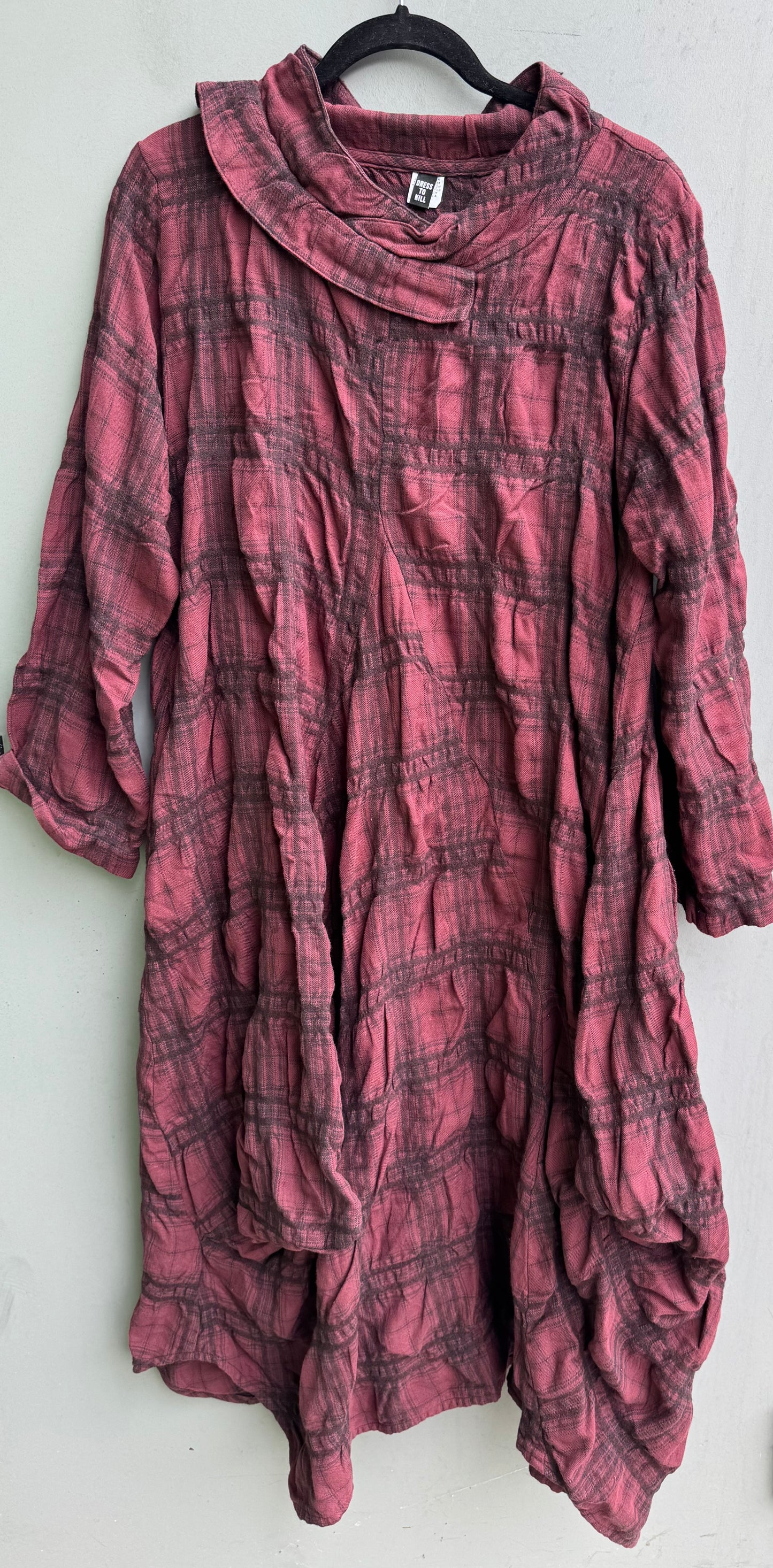 Long Sleeve Criss Cross Glamour