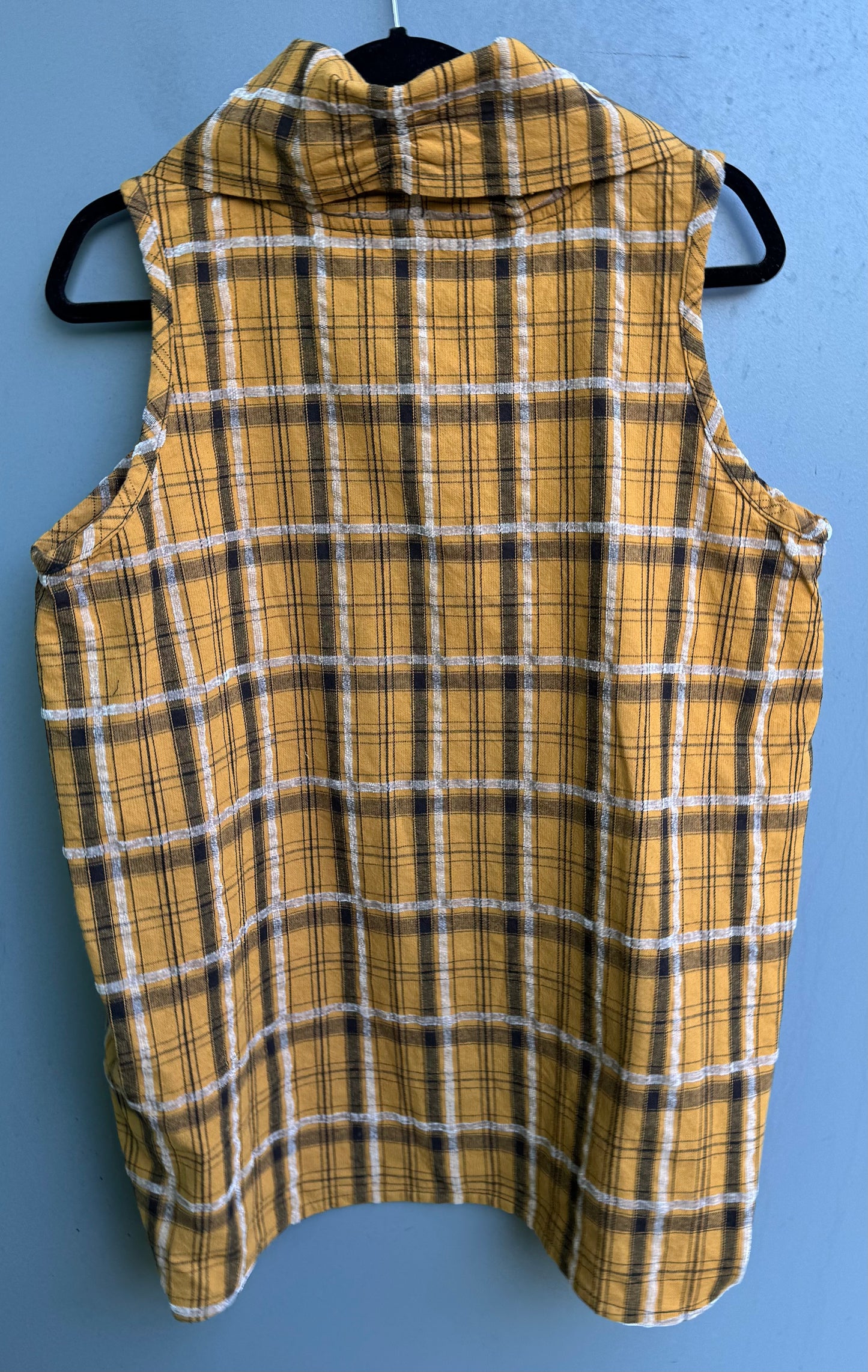 Multi Tuck Vest
