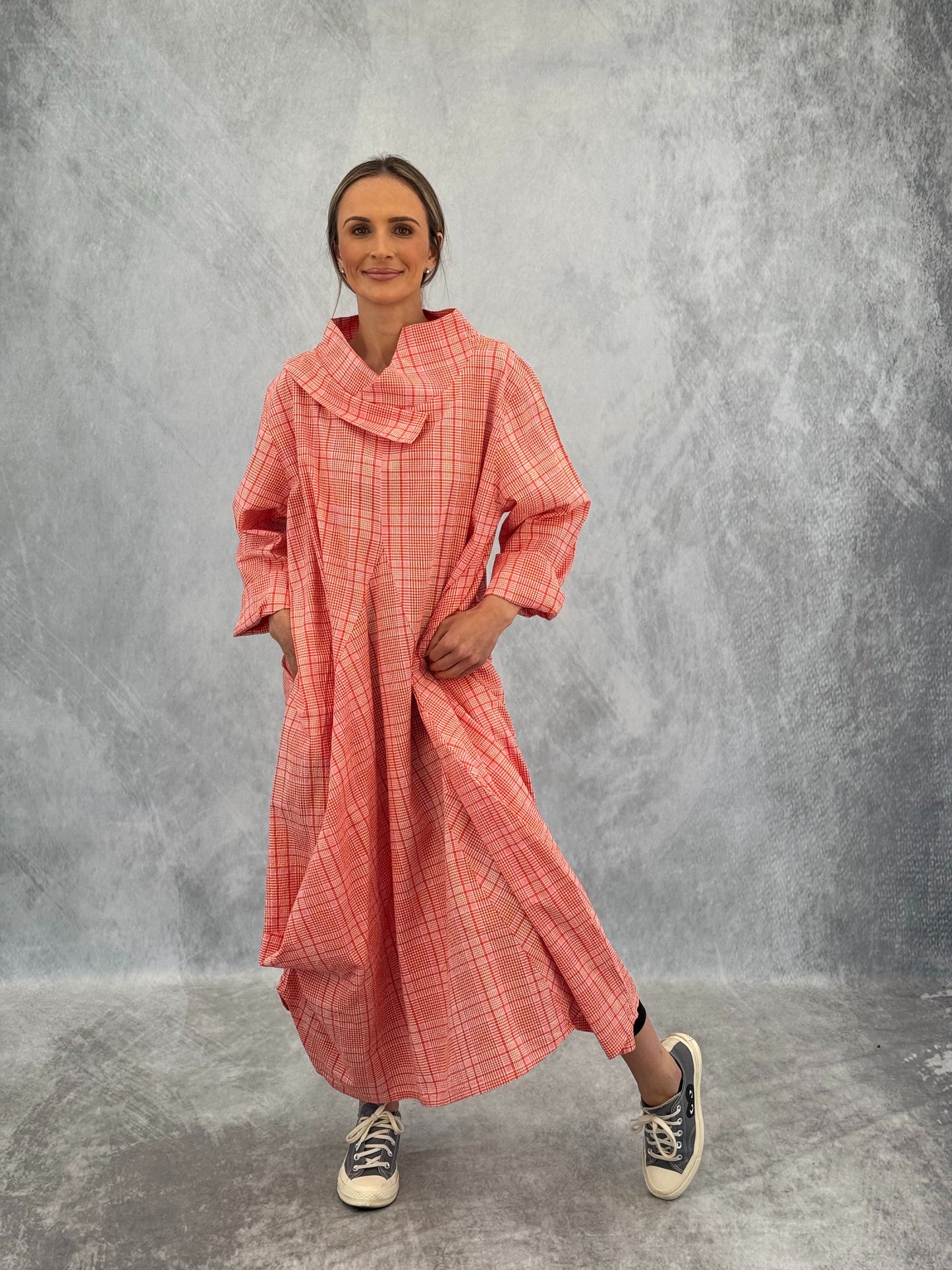 Long Sleeve Criss Cross Glamour Dress