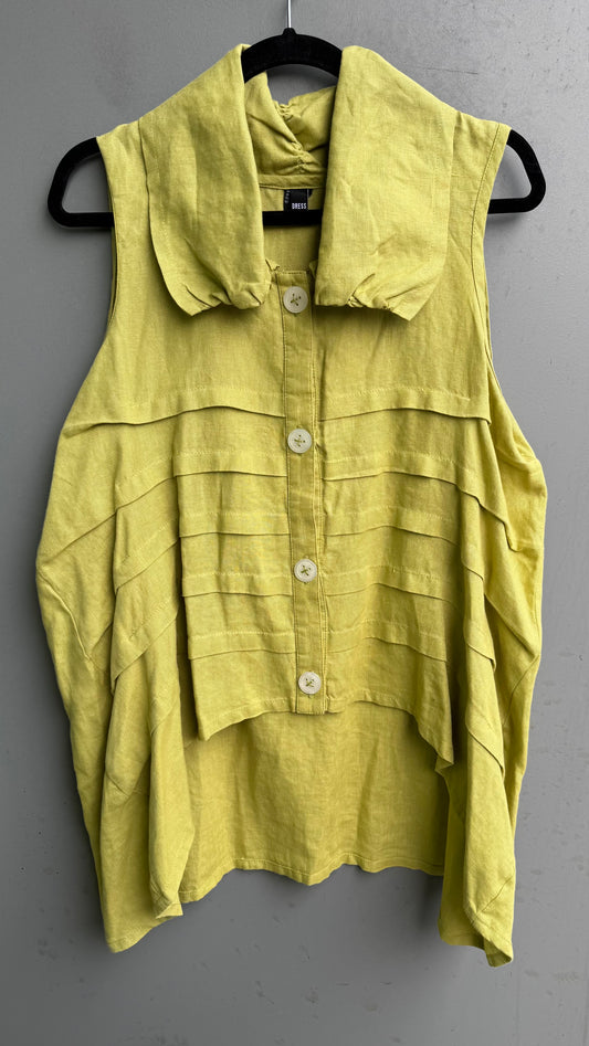 Multi Tuck Vest