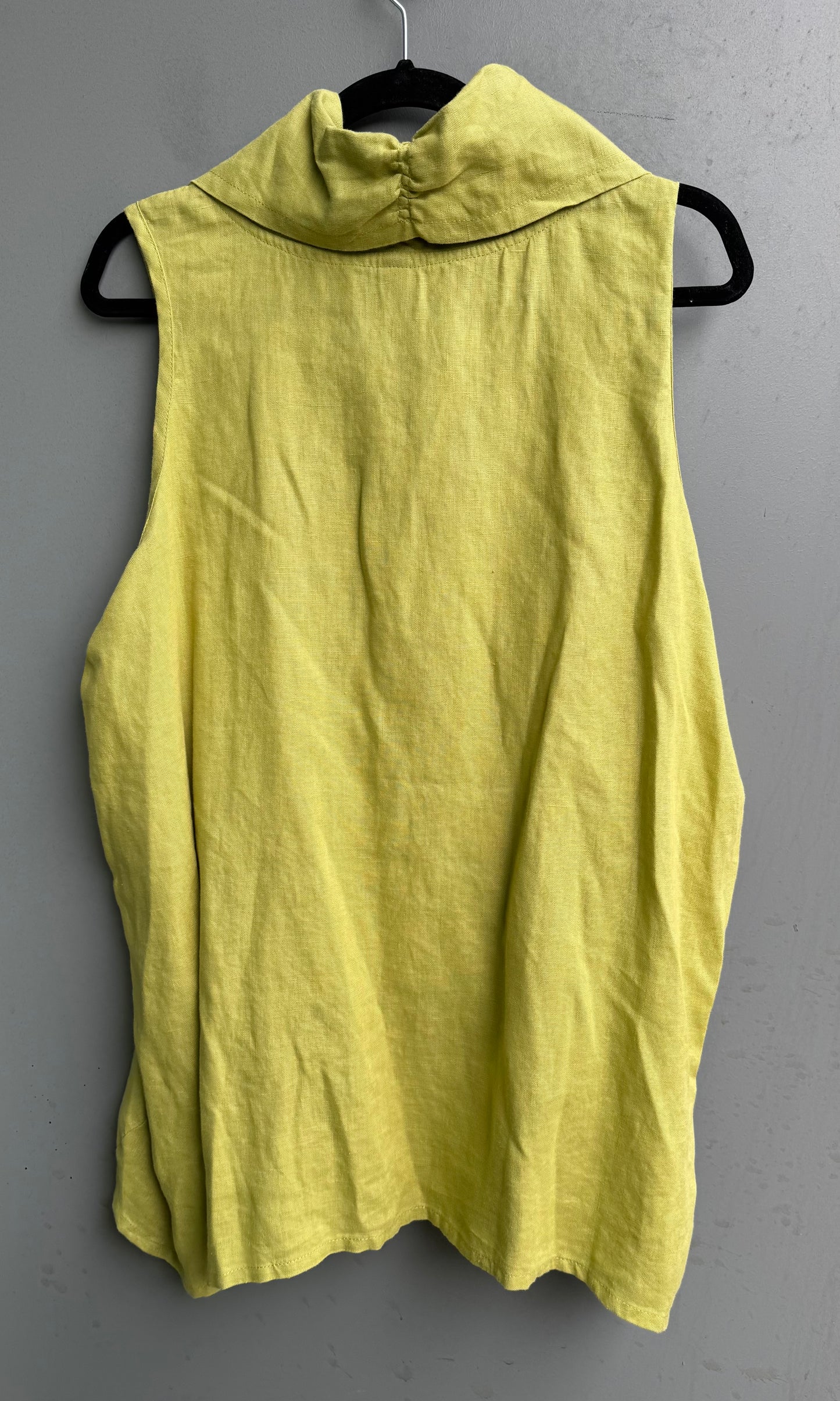 Multi Tuck Vest