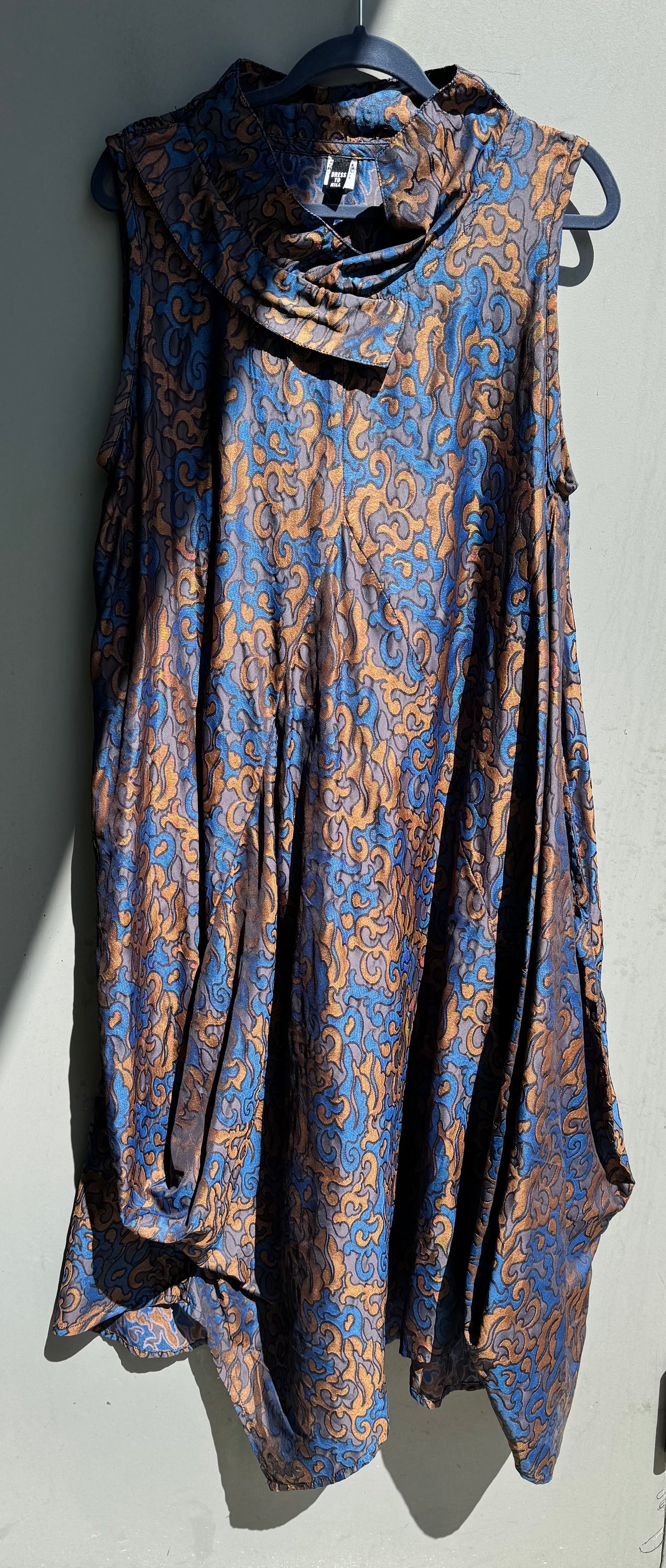 Criss Cross Glamour Dress