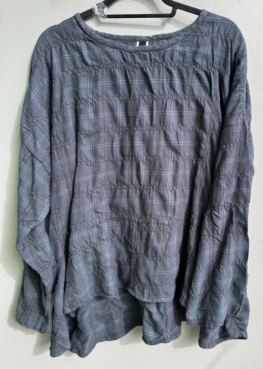 Long Sleeve Flounce Pull
