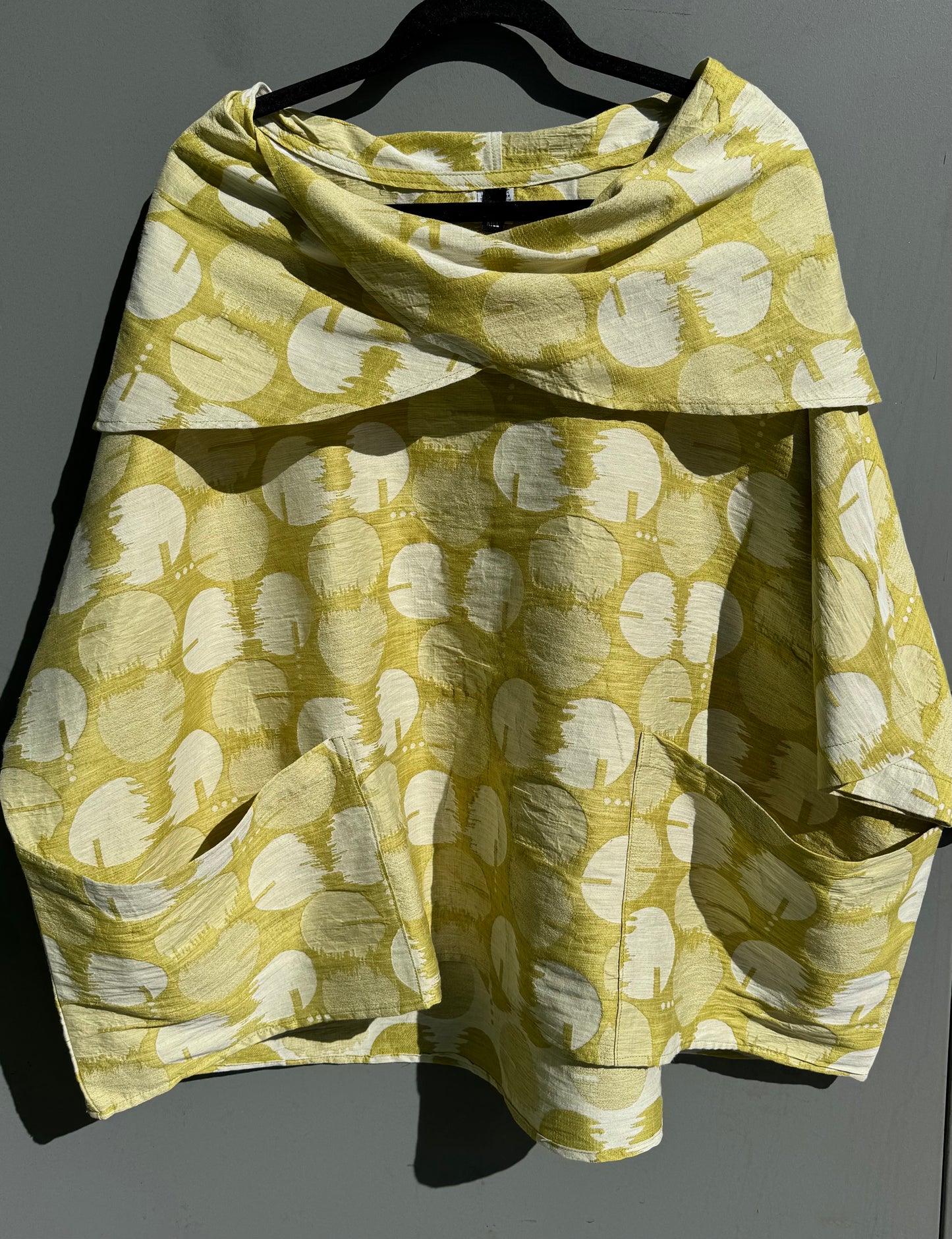 Two Pocket Cross Cowl Pull