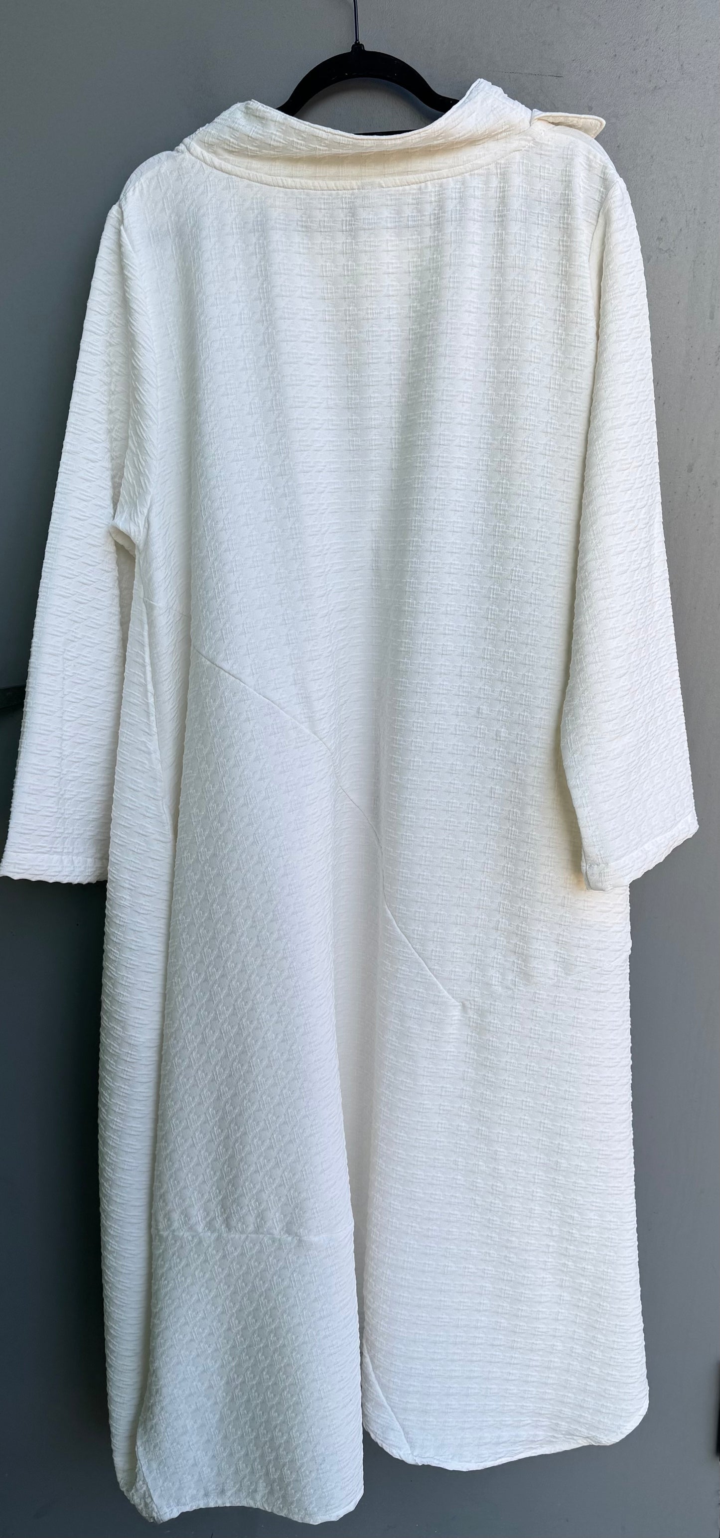 Long Sleeve Criss Cross Glamour Dress