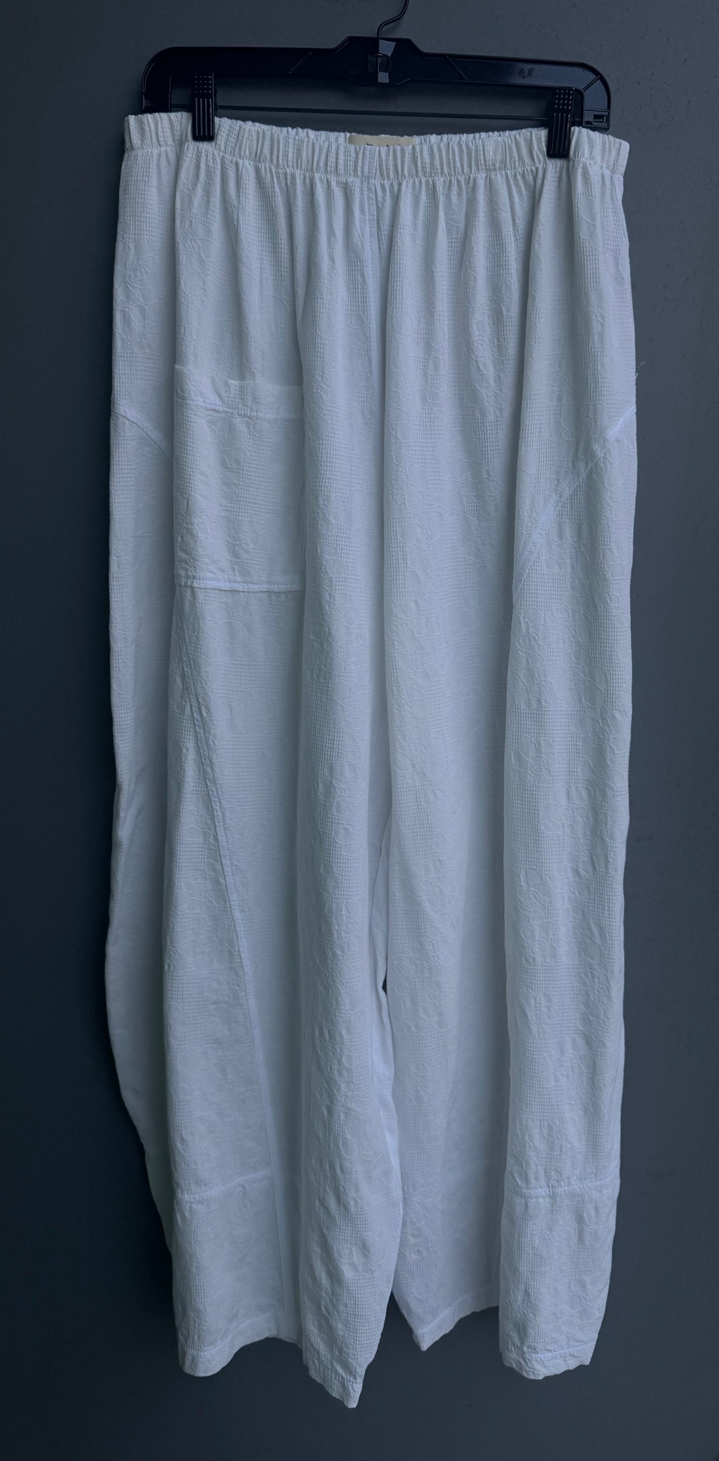 One Pocket Pant