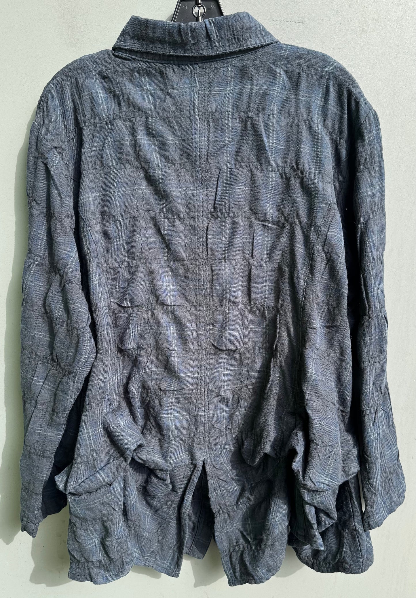 Short Tuck Up Shirt