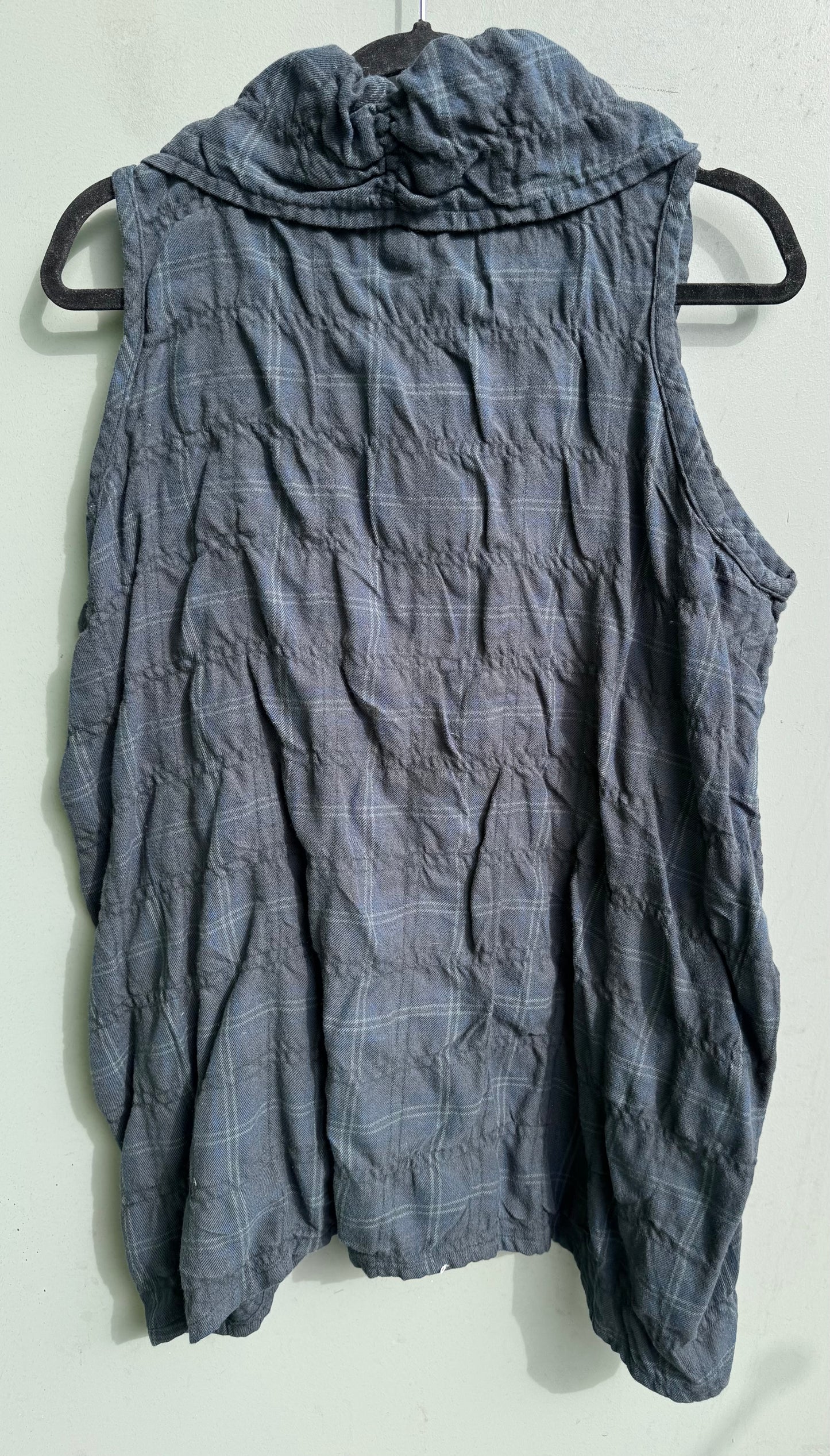Multi Tuck Vest