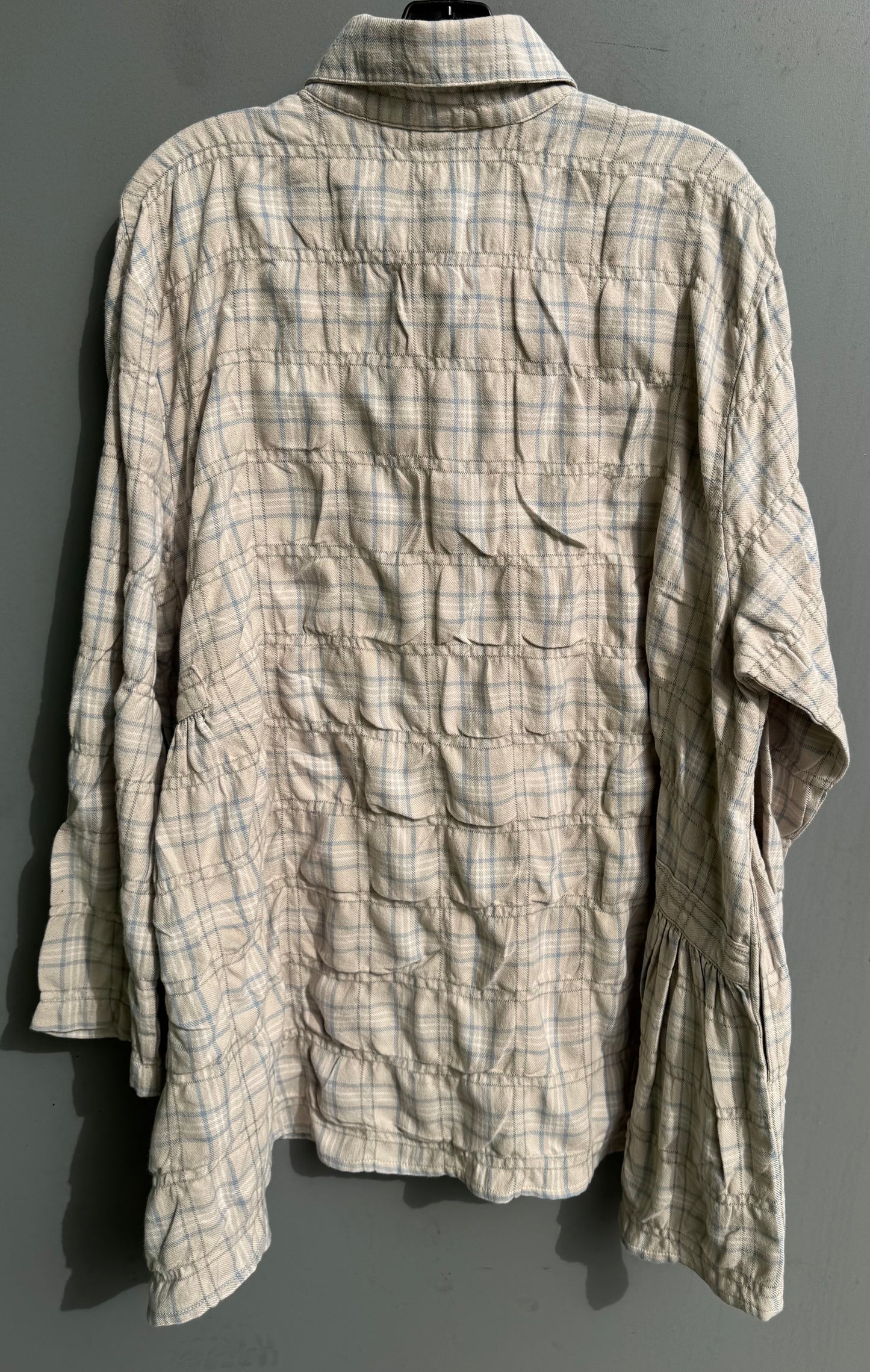 Side Tab Shirt
