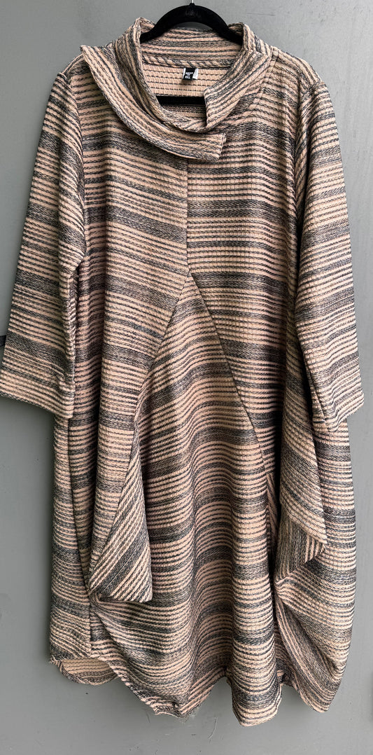 Long Sleeve Criss Cross Glamour Dress