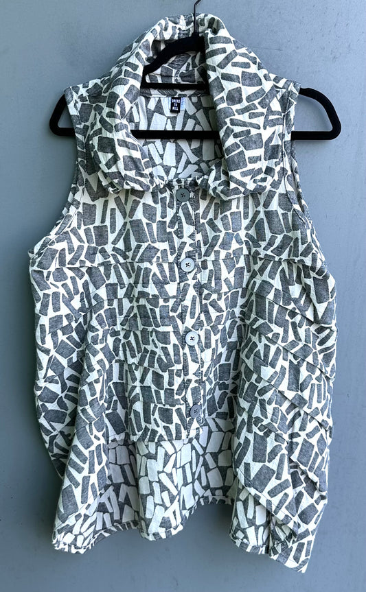 Multi Tuck Vest