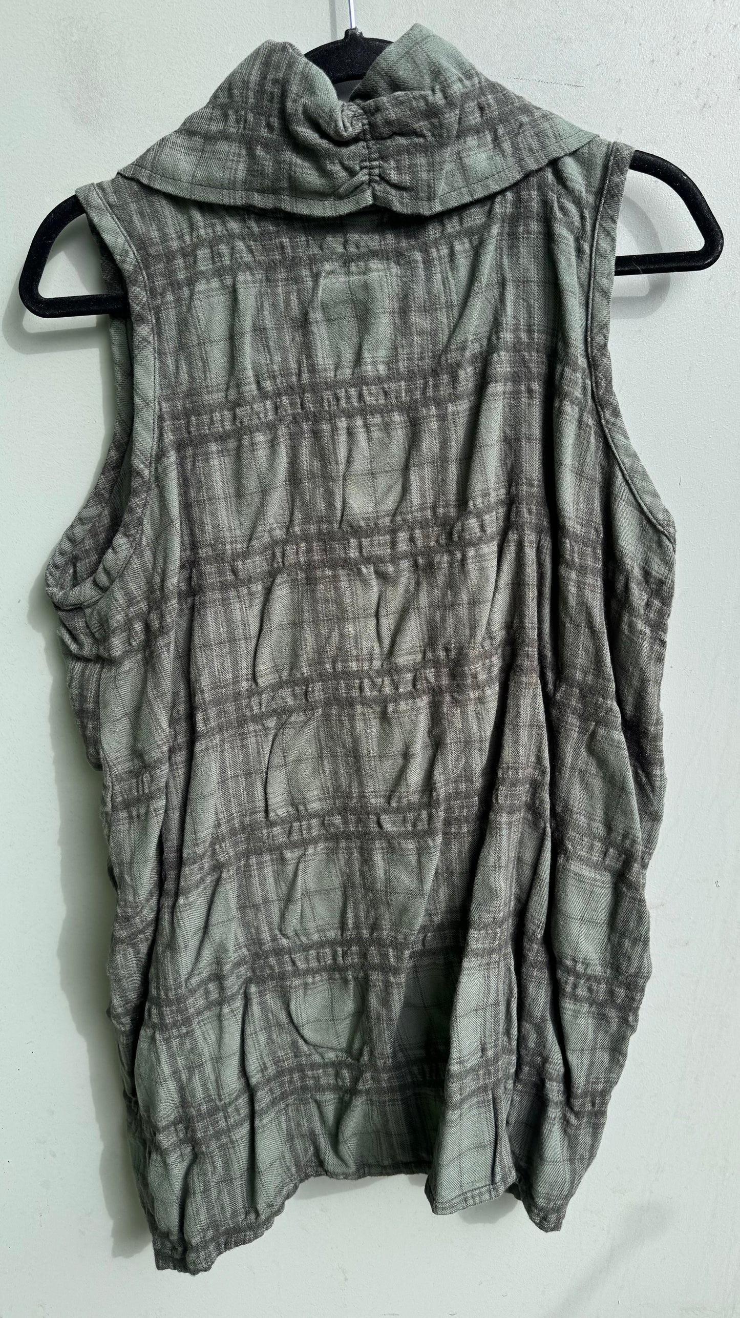 Multi Tuck Vest