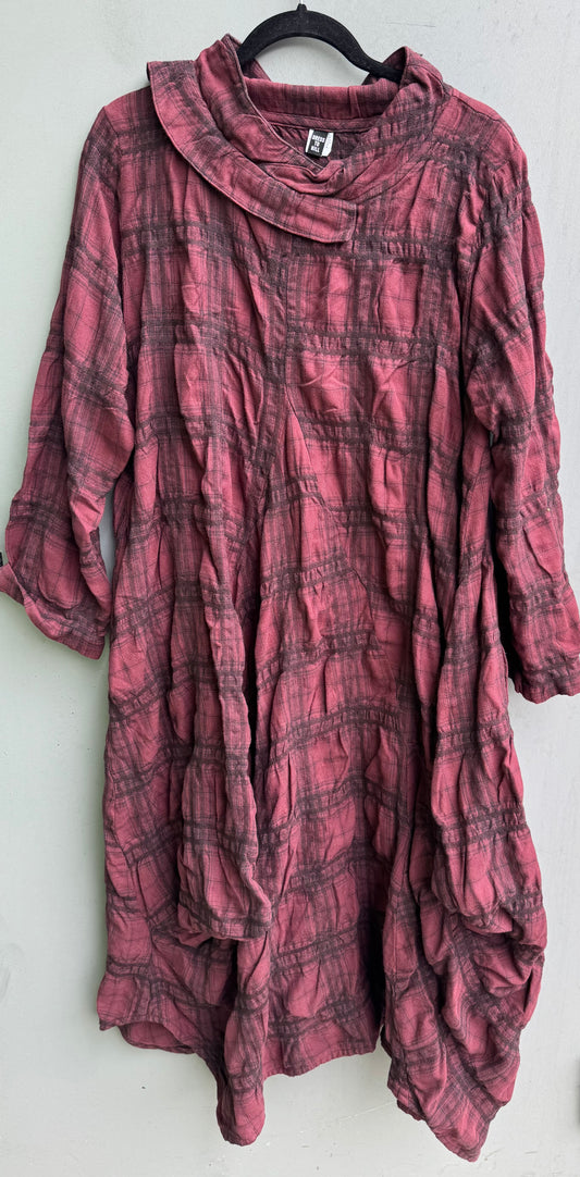 Long Sleeve Criss Cross Glamour