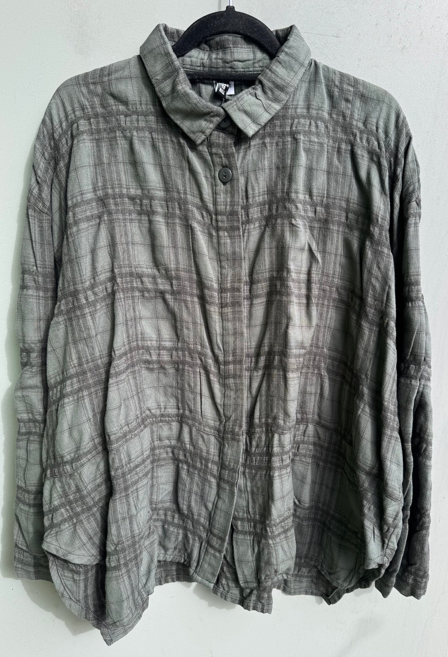 Long Sleeve Banded Cappy Shirt