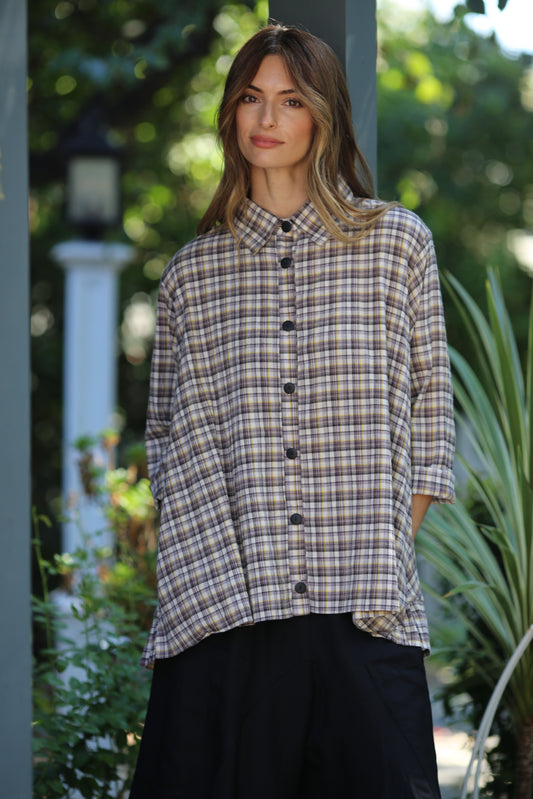 Layer Ruffle Back Shirt