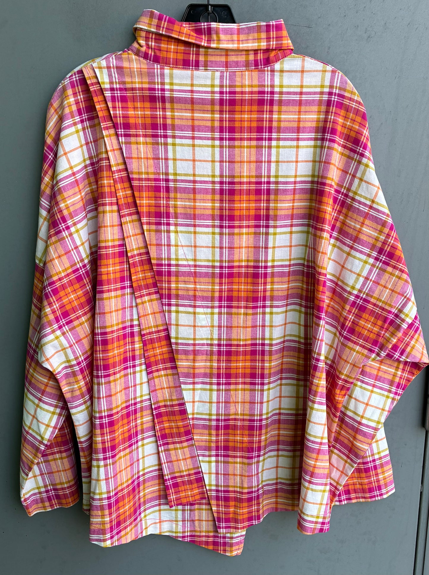 Long Sleeve Cross Back Cappy Shirt
