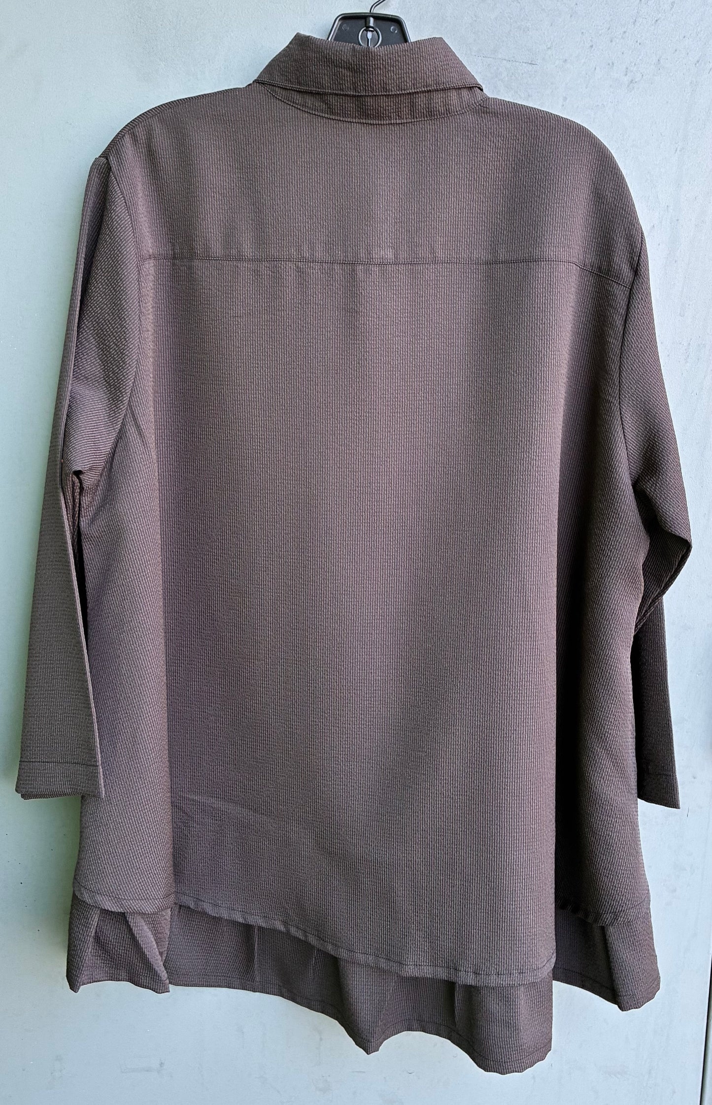 Layer Ruffle Back Shirt