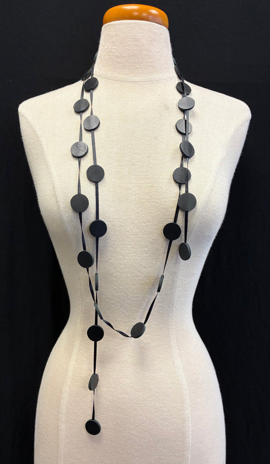 Matte Black Point Strand