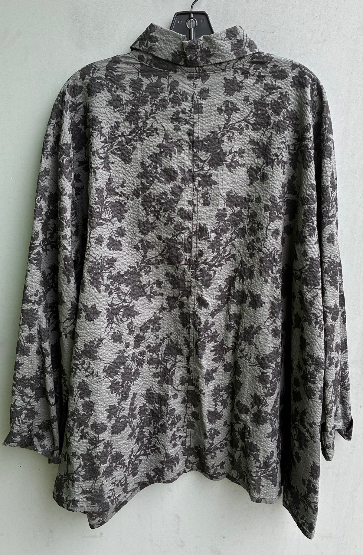 Folded Pull Up Shirt