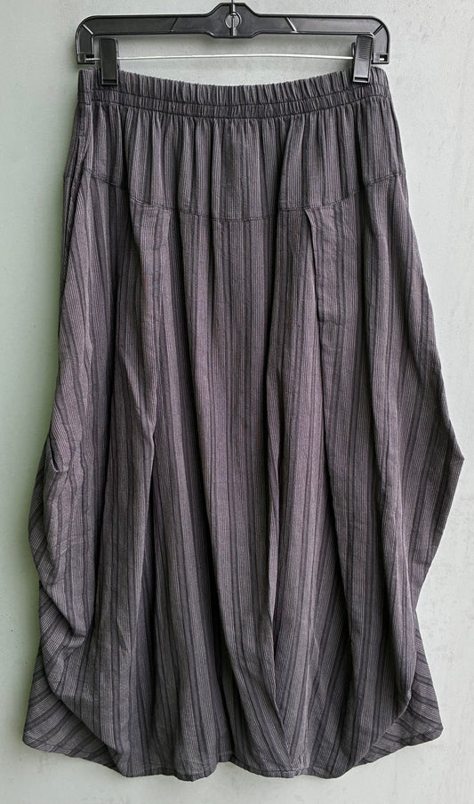 Side Tuck Skirt